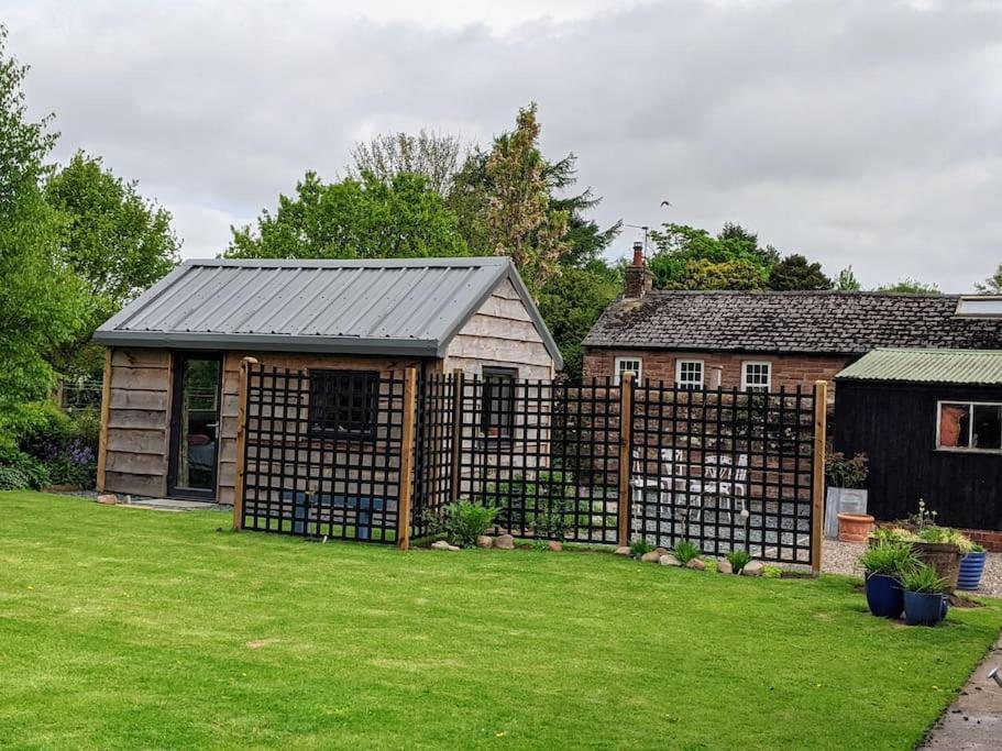 La'al Cabin, Tiny Home, Unique Space Eden Valley Cumbria * Brampton (Cumbria)